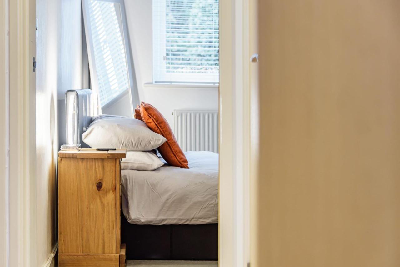 Stylish 2 Bedroom Apartment, Central Exeter, Parking On Site Zewnętrze zdjęcie