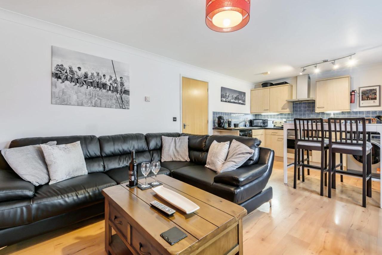 Stylish 2 Bedroom Apartment, Central Exeter, Parking On Site Zewnętrze zdjęcie