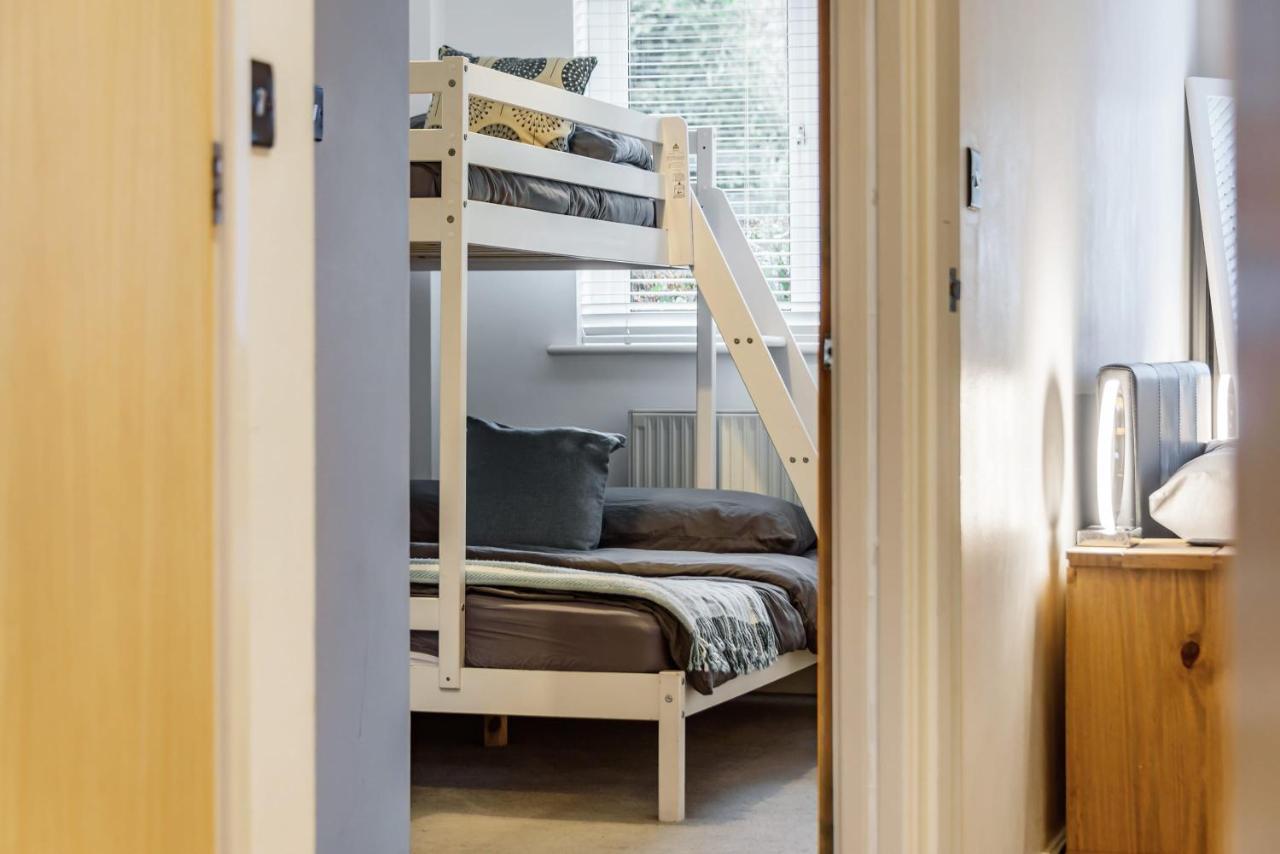Stylish 2 Bedroom Apartment, Central Exeter, Parking On Site Zewnętrze zdjęcie