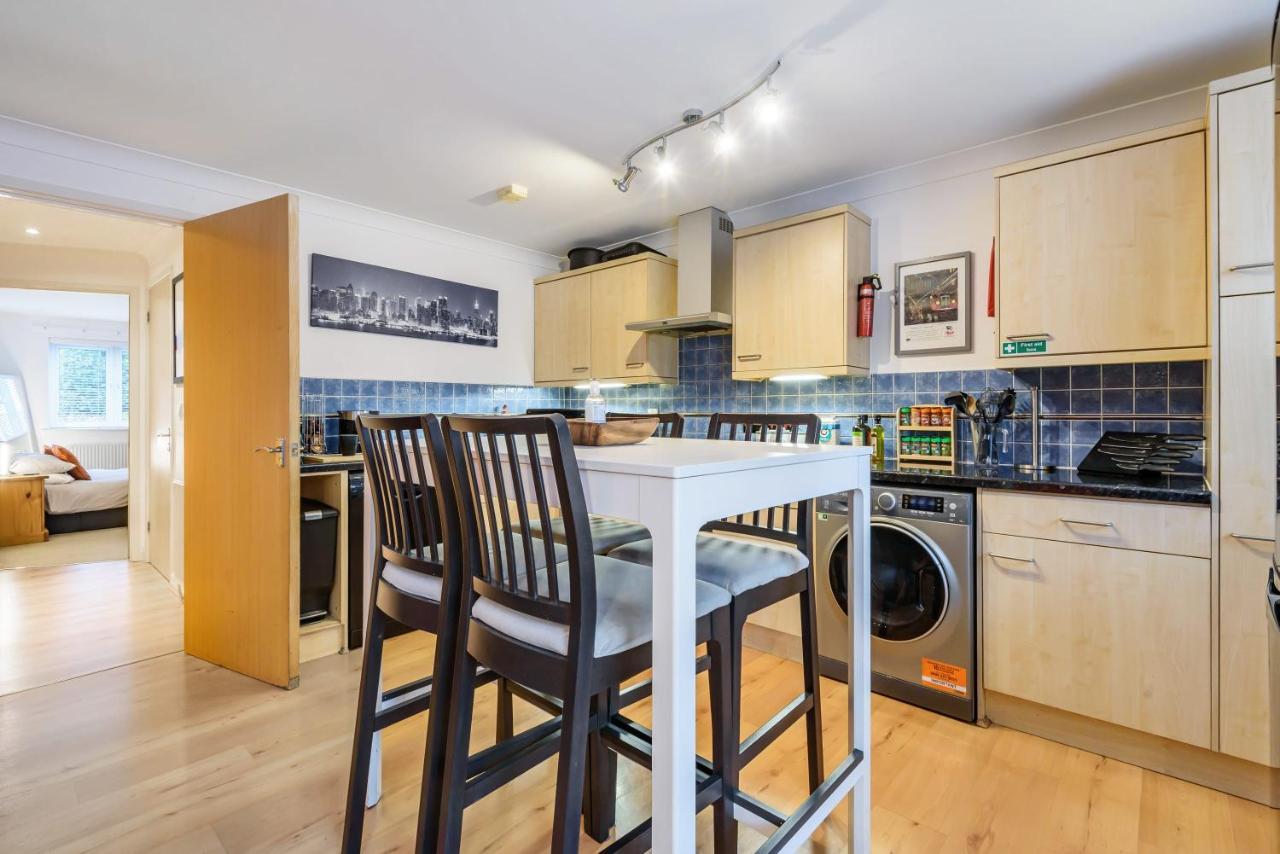 Stylish 2 Bedroom Apartment, Central Exeter, Parking On Site Zewnętrze zdjęcie