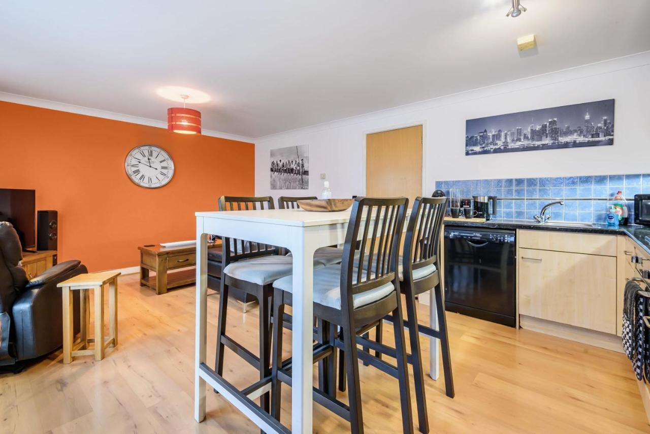 Stylish 2 Bedroom Apartment, Central Exeter, Parking On Site Zewnętrze zdjęcie